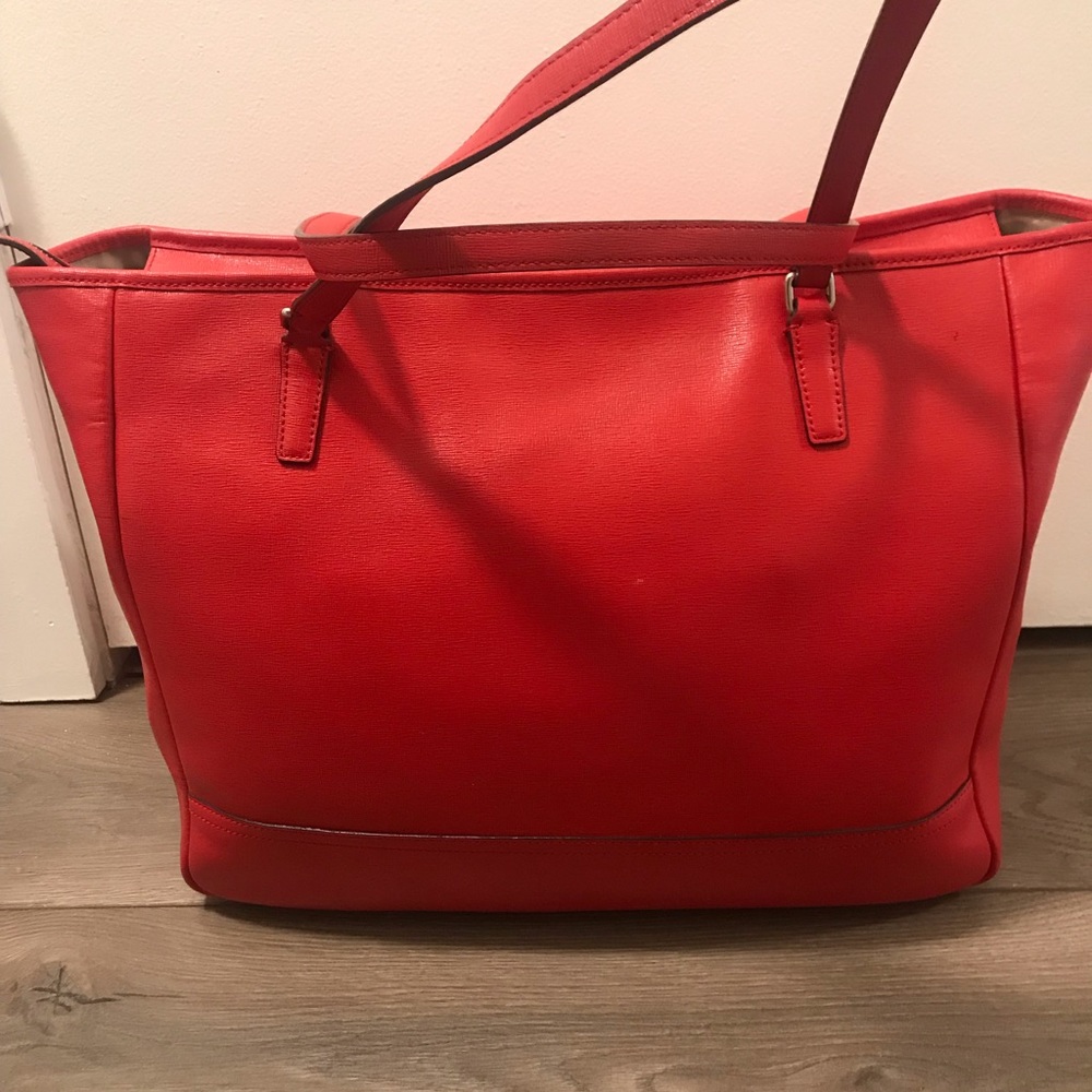 Coach business/travel Tote - Picture 2 of 2